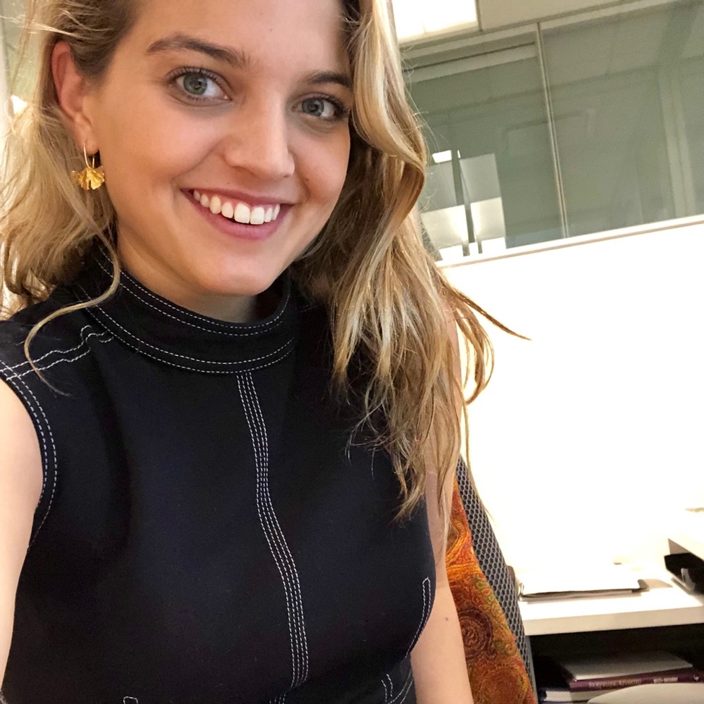Meet your Posher, Emmie